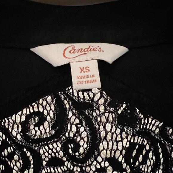 Lace Jacket 🖤 - Picture 5 of 5